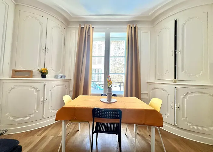 Apartment Beautiful 2 Bedroom In Downtown